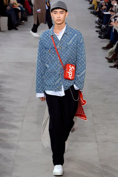Look 12